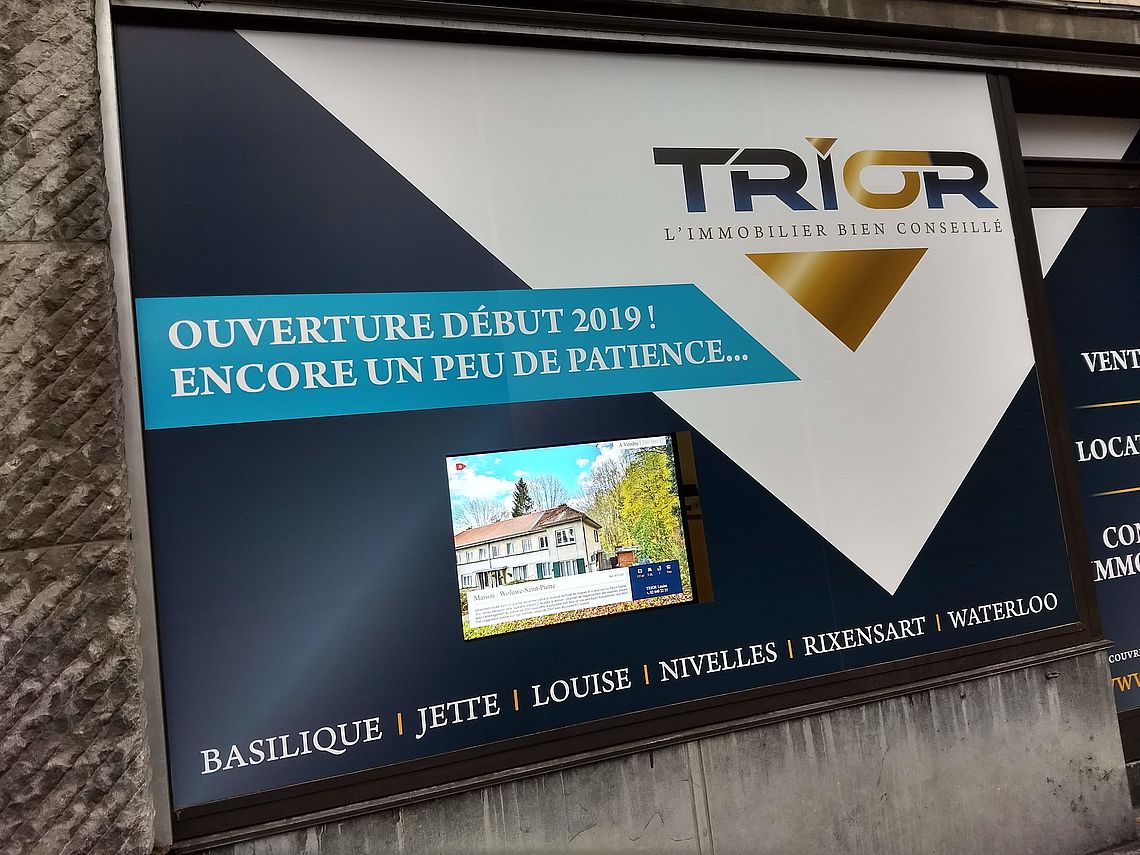 agence immobilière lettrage vitrine TAPTAP Belgique